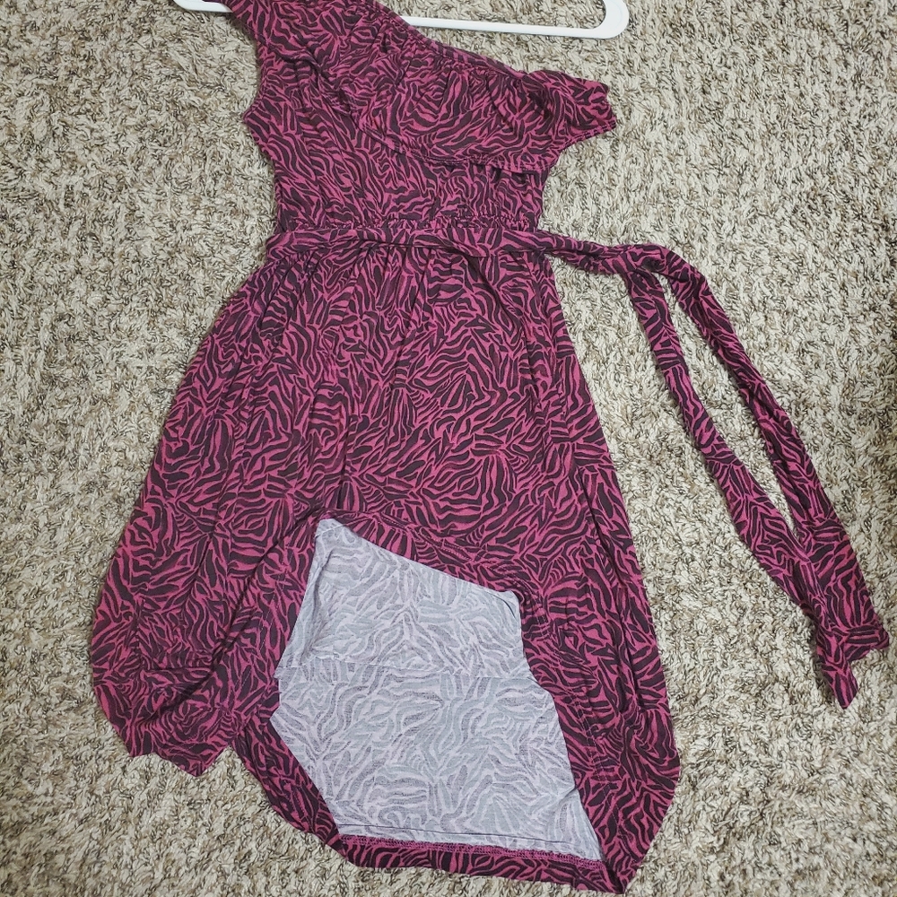 Dress - Picture 3 of 4